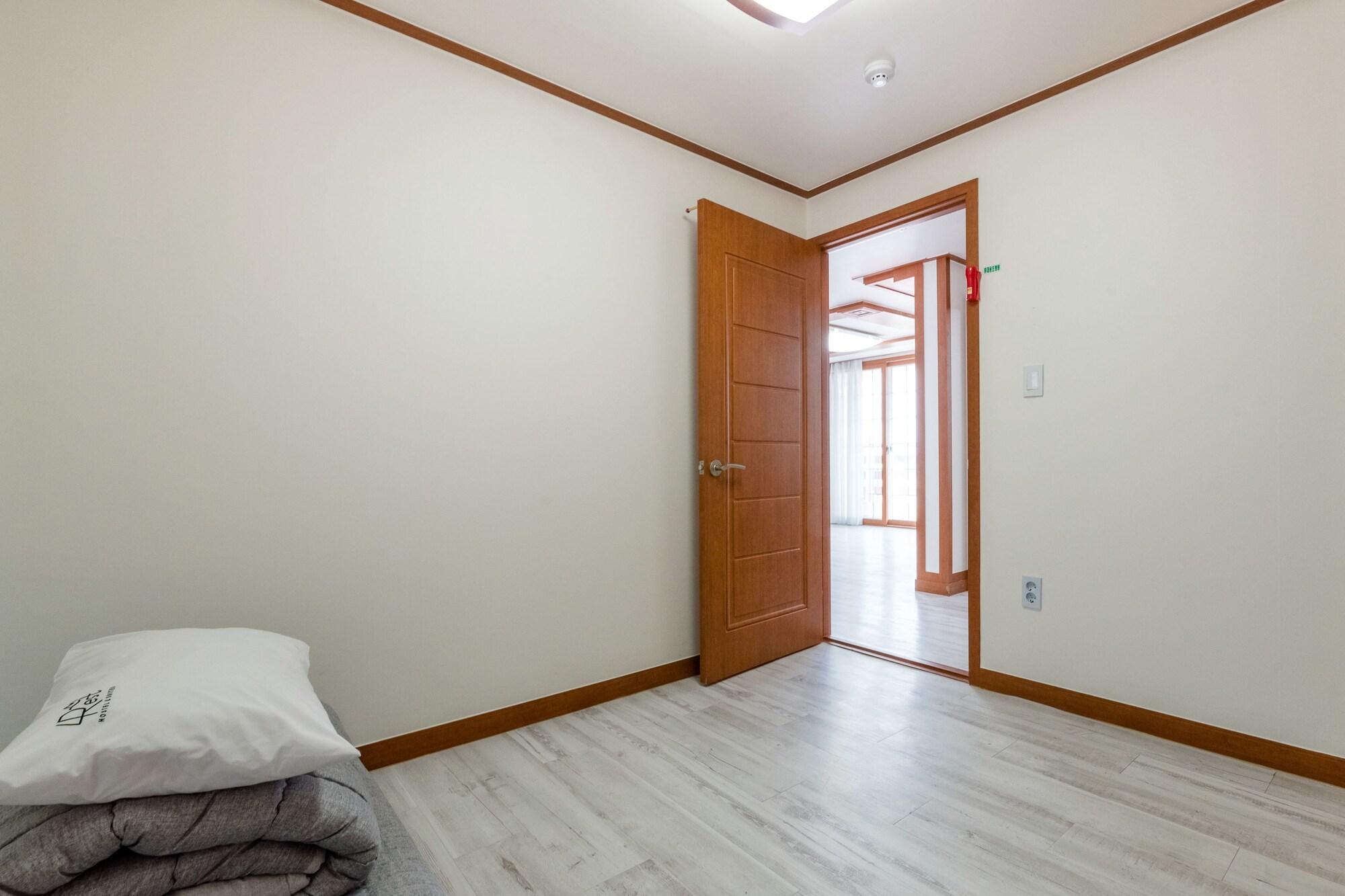 Home Fourest Resort Geoje Εξωτερικό φωτογραφία