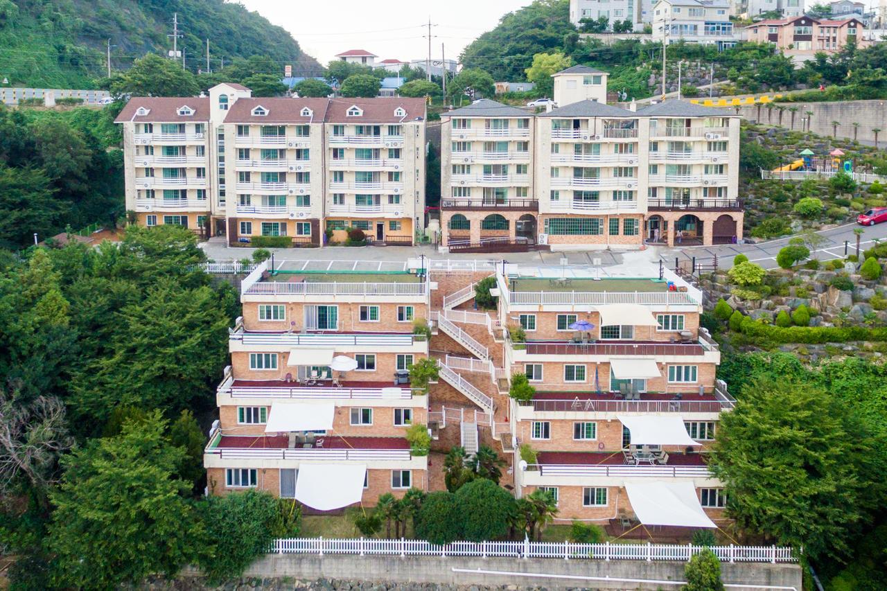 Home Fourest Resort Geoje Εξωτερικό φωτογραφία