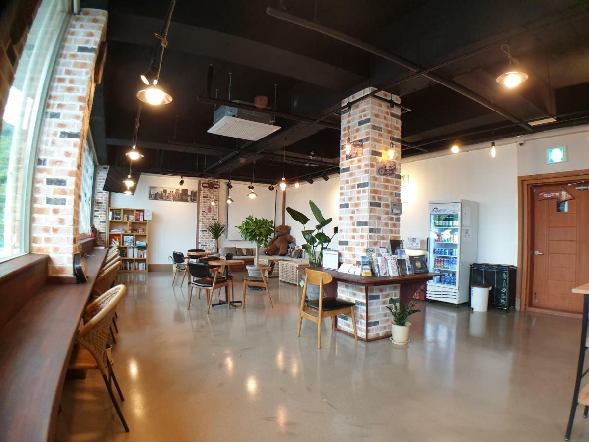 Home Fourest Resort Geoje Εξωτερικό φωτογραφία