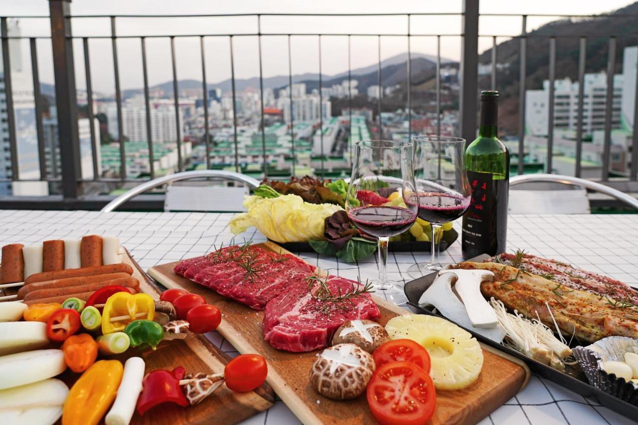 Home Fourest Resort Geoje Εξωτερικό φωτογραφία
