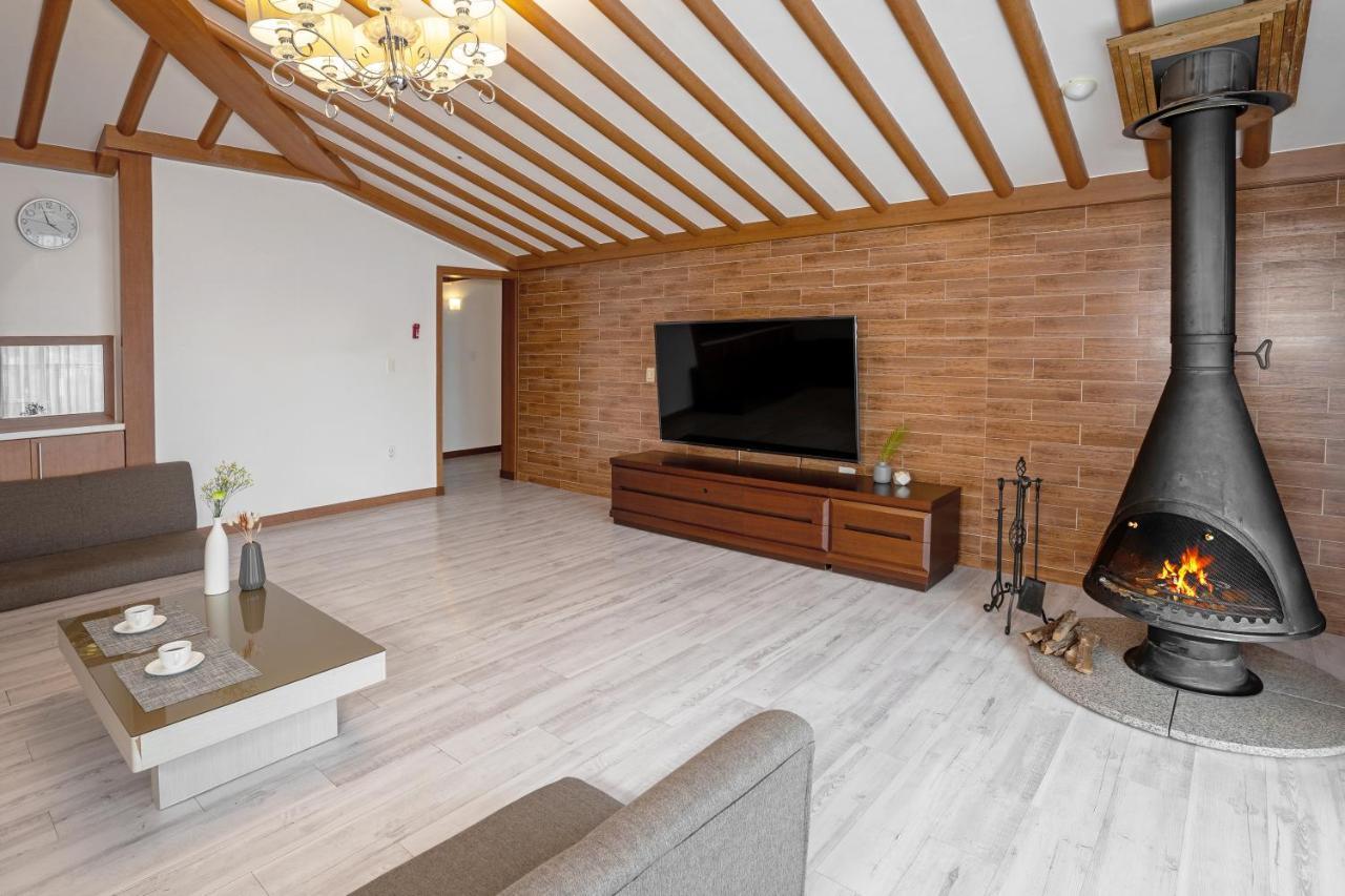 Home Fourest Resort Geoje Εξωτερικό φωτογραφία